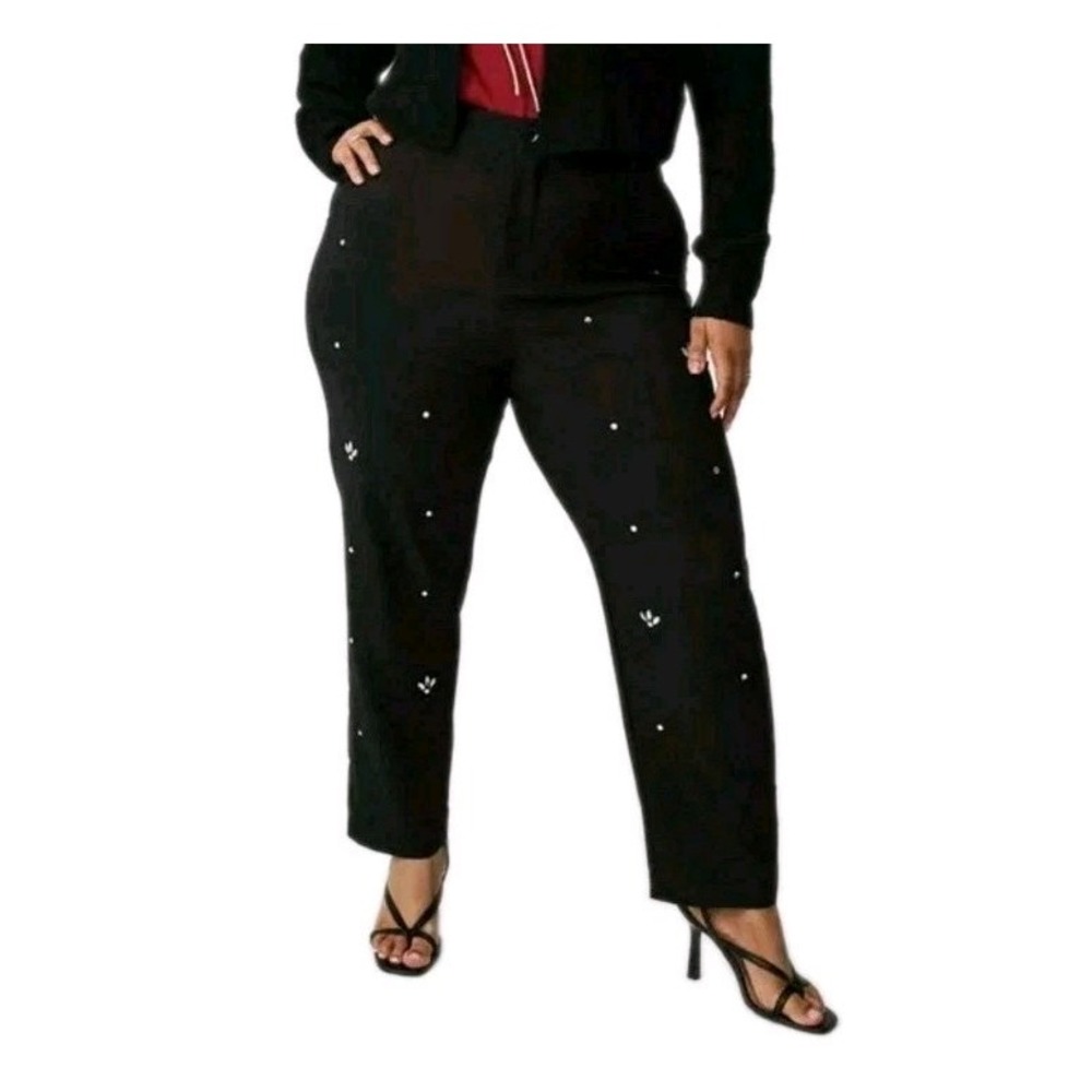 NWT Torrid Modern Straight Studio Refined Crepe Embellished Pant Black Sz 22 Reg